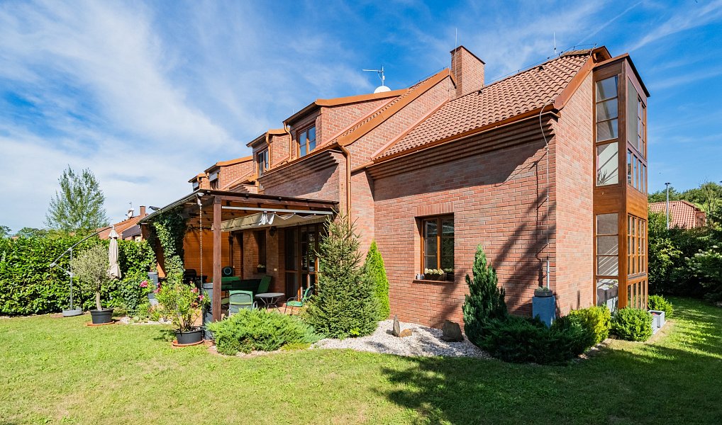 Prodej domu 175 m² s pozemkem 527 m², Dobřejovice – náhled fotky 24