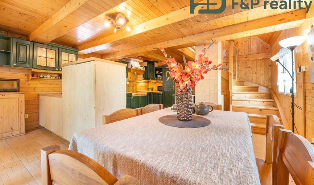 Prodej domu 153 m² s pozemkem 1 333 m², Koberovice – náhled fotky 5