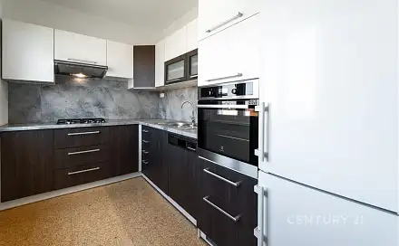 Pronájem bytu 2+1 49 m², Dánská, Kladno - Kročehlavy