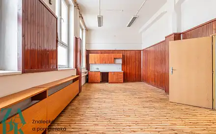 Pronájem kanceláře 34 m², Pekařská, Cheb
