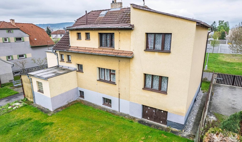 Prodej domu 244 m² s pozemkem 829 m², Strakonice – náhled fotky 23