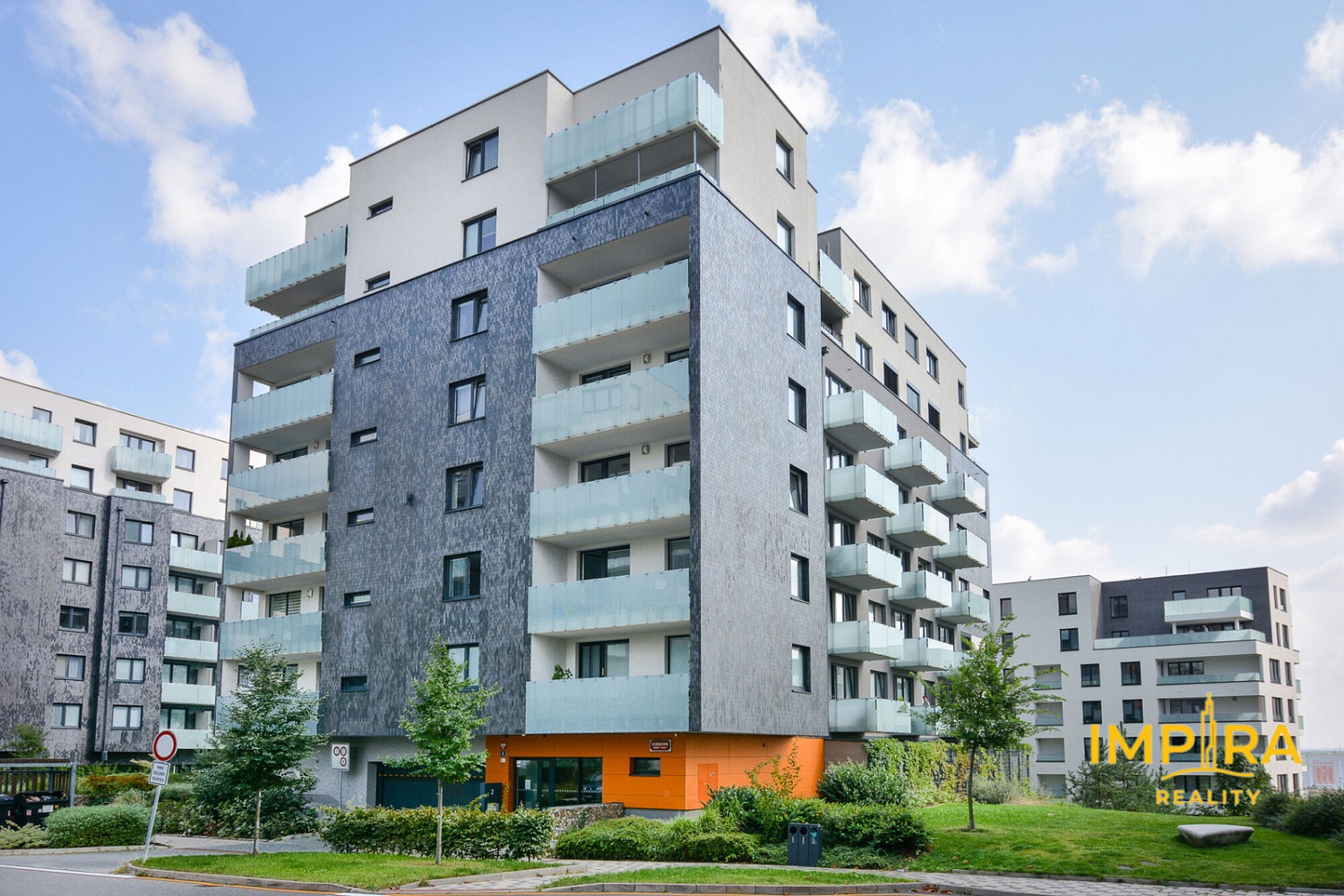 Pronájem bytu 2+kk 50 m² — photo 3