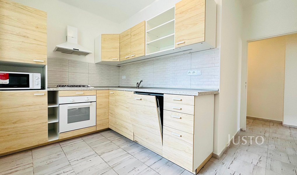 Pronájem bytu 2+1 52 m², Ústí nad Labem – náhled fotky 2