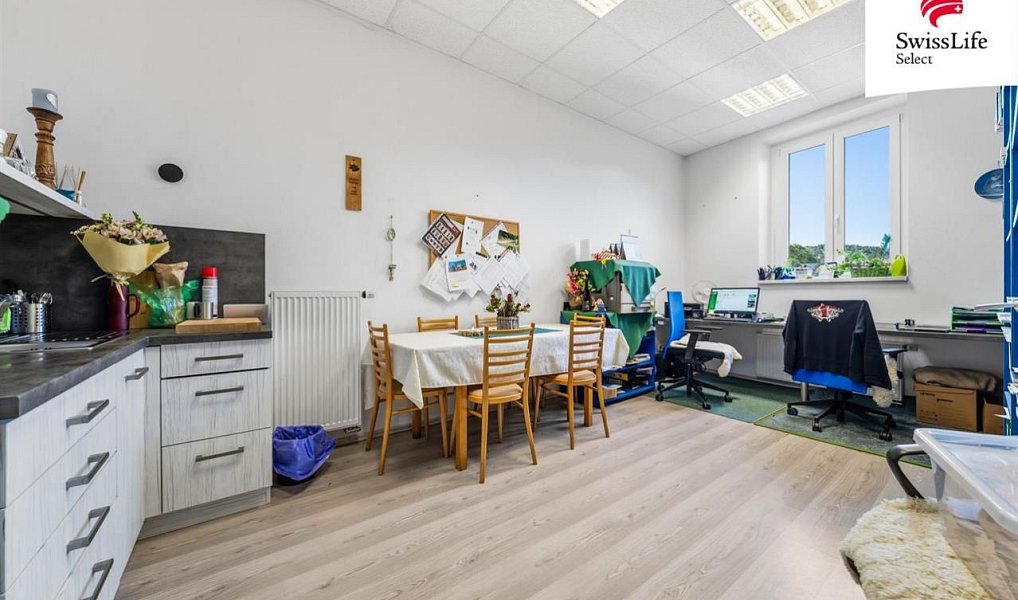 Prodej obchodních prostor 936 m², Náchod – náhled fotky 18