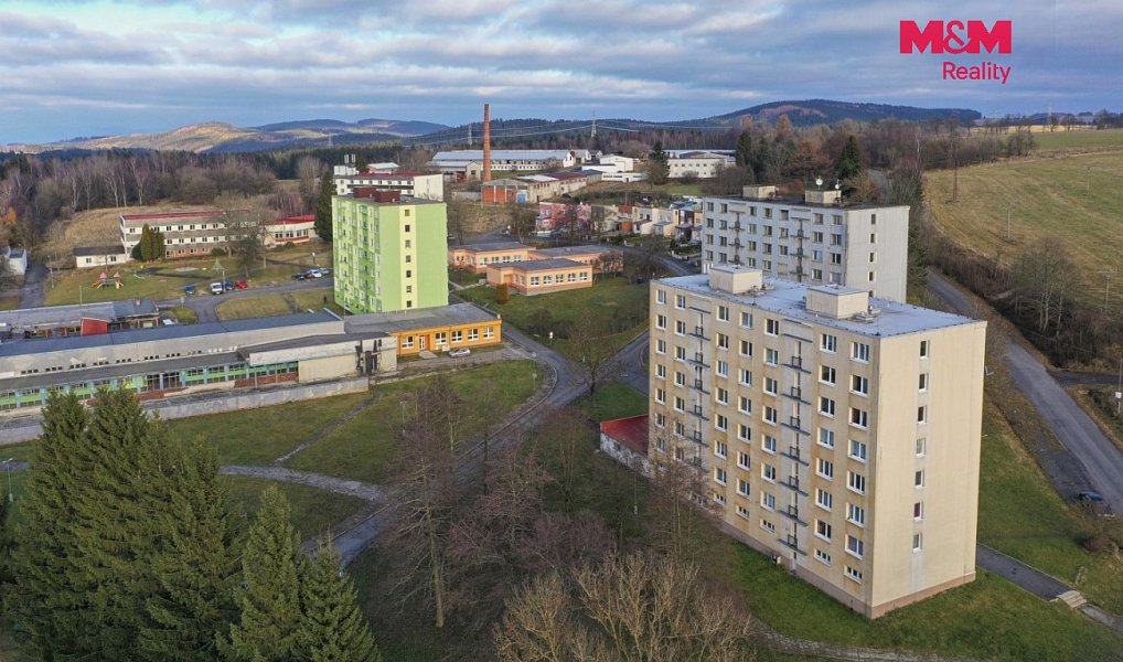 Prodej bytu 3+1 63 m², Rovná – náhled fotky 11