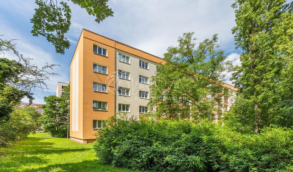 Prodej bytu 2+1 55 m², Praha – náhled fotky 23