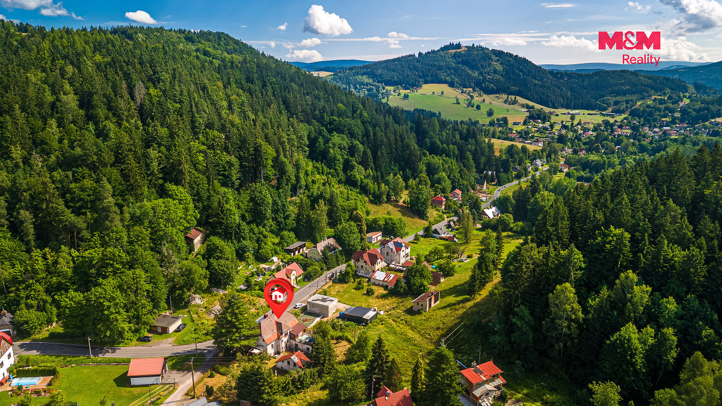Prodej domu 250 m² s pozemkem 1 461 m² – fotografie 2