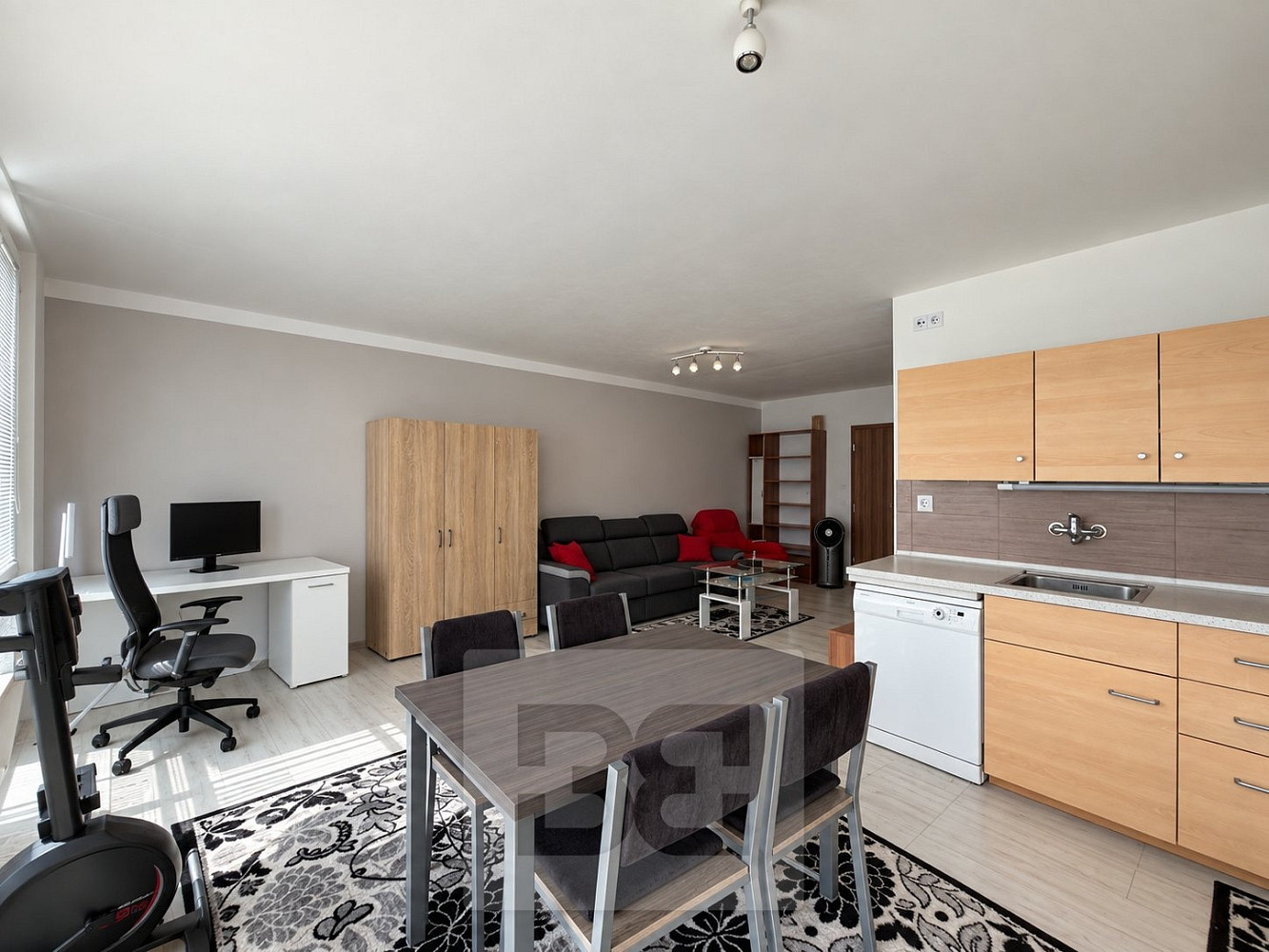 Pronájem bytu 3+kk 71 m²
