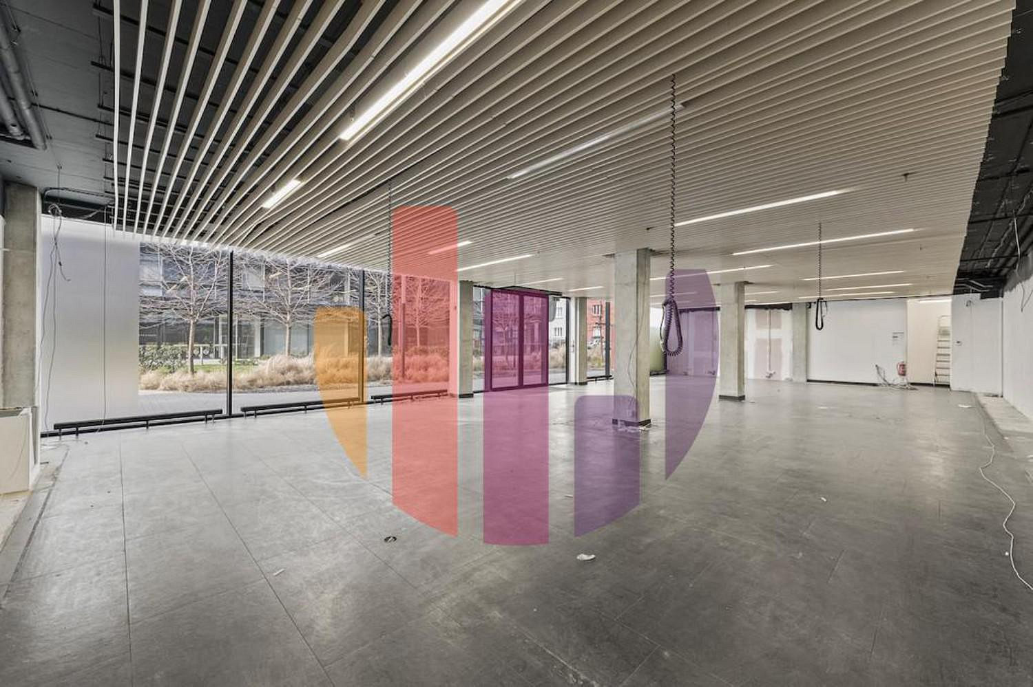 Pronájem kanceláře 436 m² — photo 5
