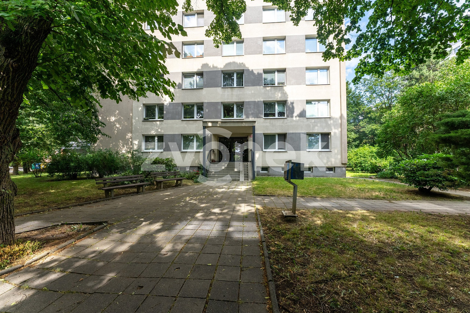 Prodej bytu 2+kk 40 m² – fotografie 3
