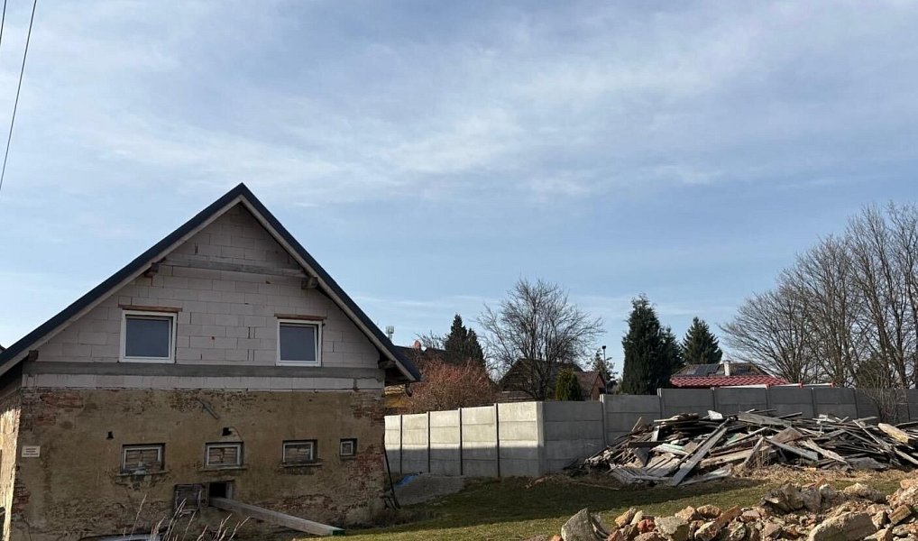 Prodej domu 201 m² s pozemkem 248 m², Krajková – náhled fotky 2