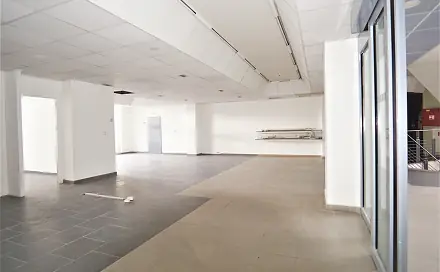 Pronájem obchodních prostor 123 m², Váňova, Kladno