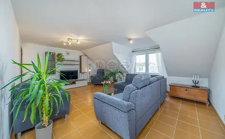 Prodej obchodních prostor 450 m², Dlouhá, Moravský Beroun, okres Olomouc