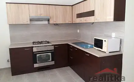 Pronájem bytu 1+1 37 m²