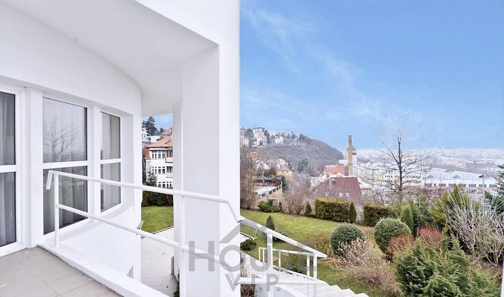 Pronájem kanceláře 839 m², Praha – náhled fotky 3