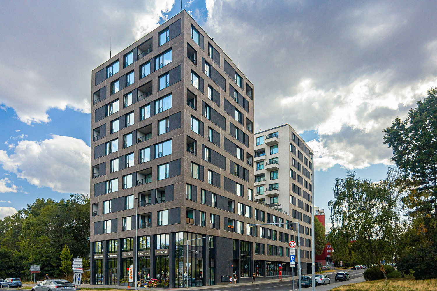 Pronájem obchodních prostor 116 m²
