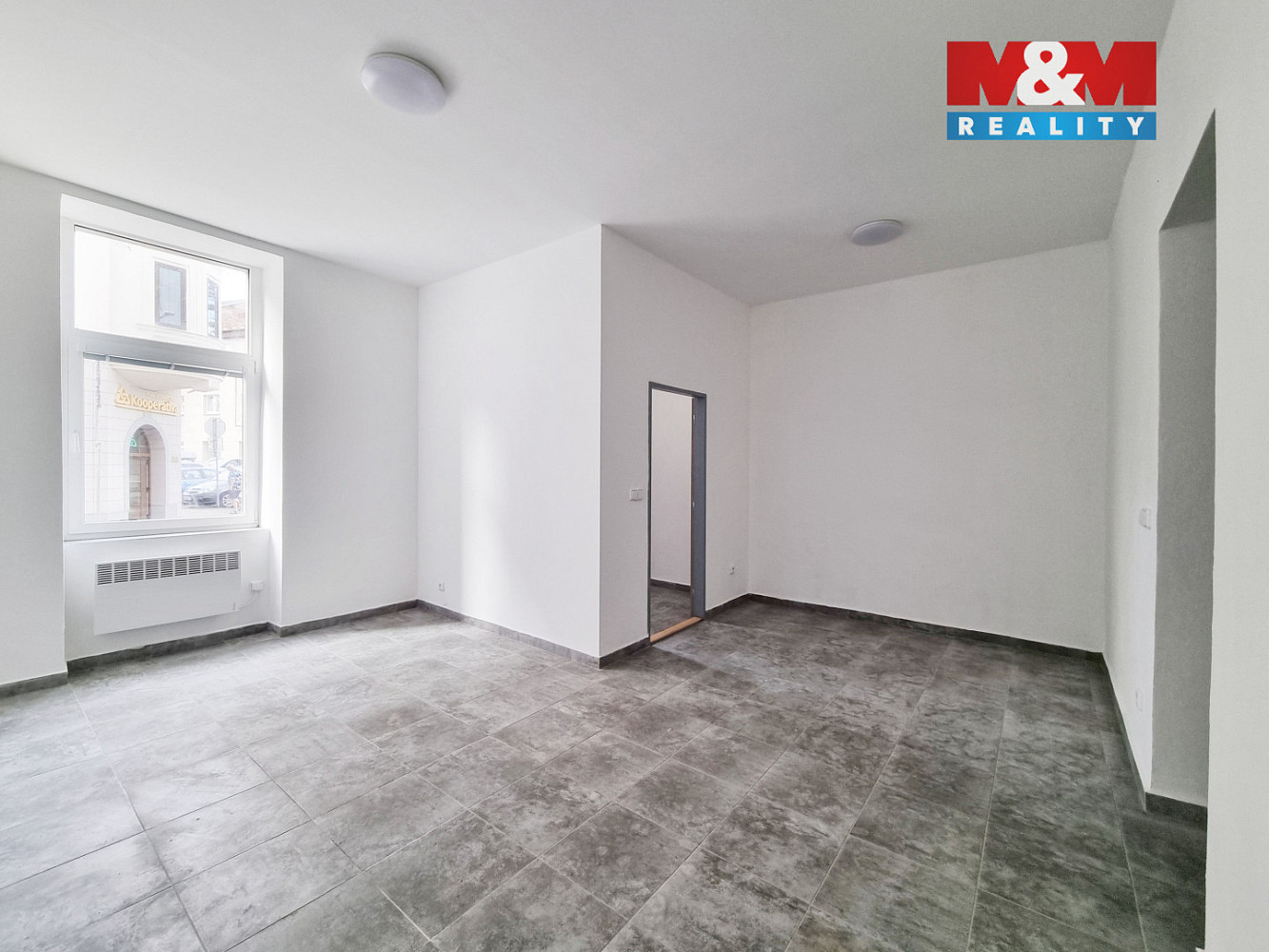 Pronájem bytu 1+1 38 m² — photo 3