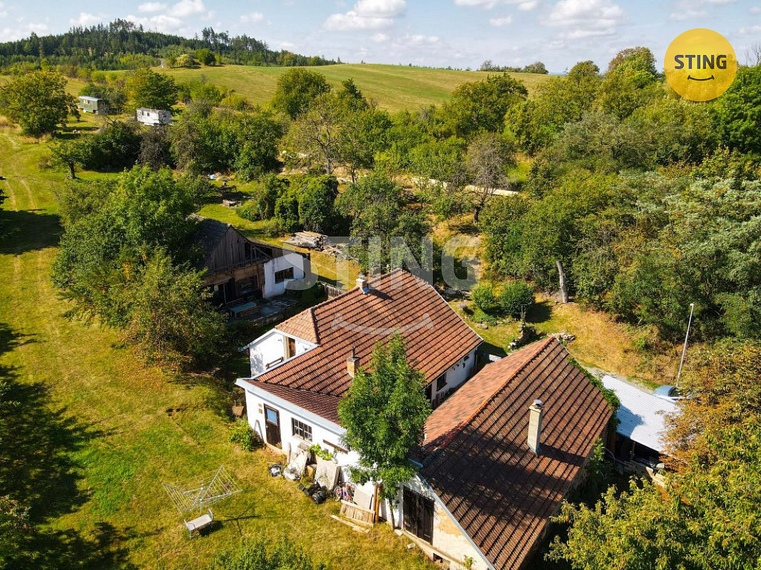 Prodej stavebního pozemku 1 210 m² — photo 3