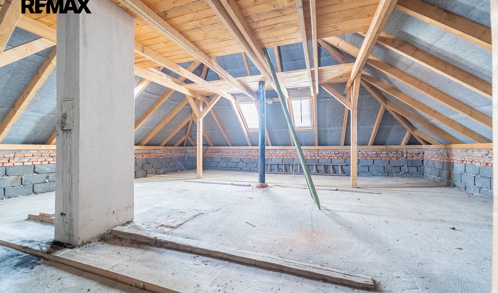 Prodej domu 172 m² s pozemkem 955 m², Krakovany – náhled fotky 19
