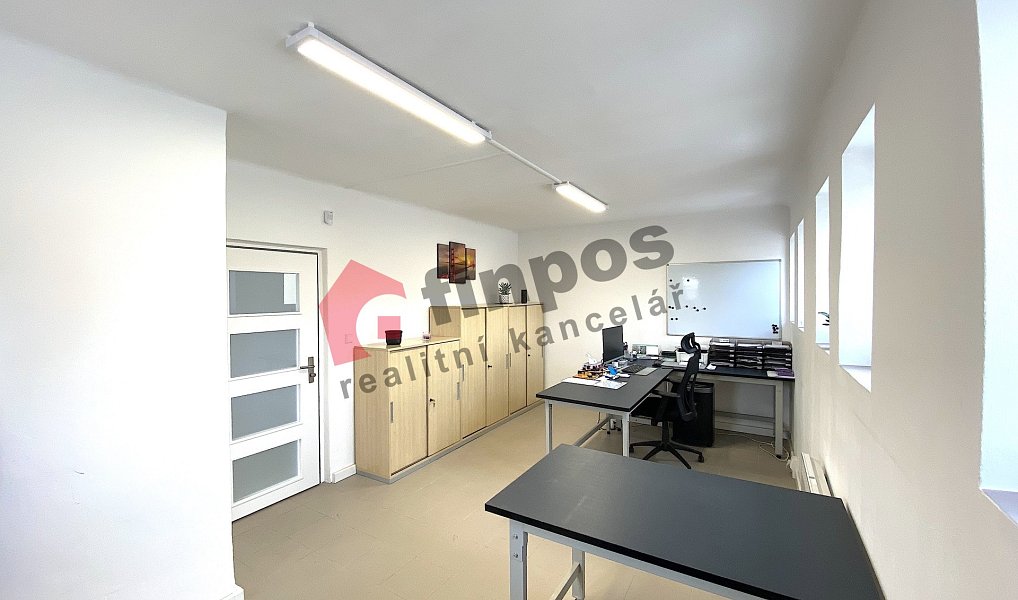 Pronájem kanceláře 14 m², Pětihosty – náhled fotky 4