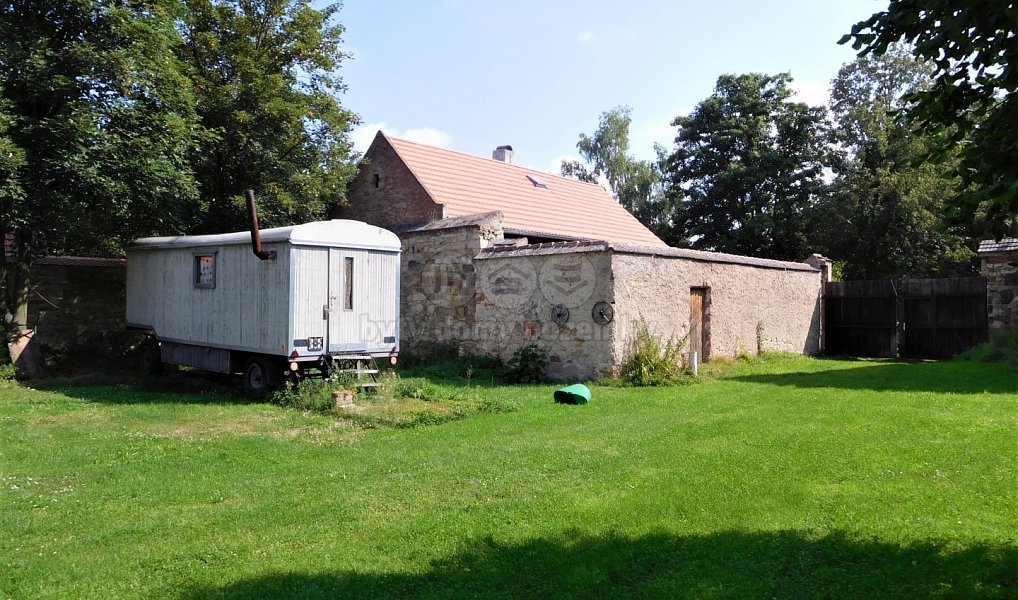 Prodej zemědělského objektu 600 m², Třebíz – náhled fotky 10