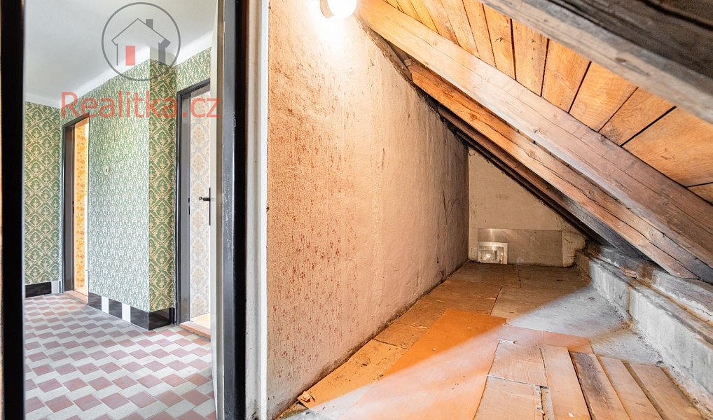 Prodej domu 244 m² s pozemkem 740 m², Dvůr Králové nad Labem – náhled fotky 23