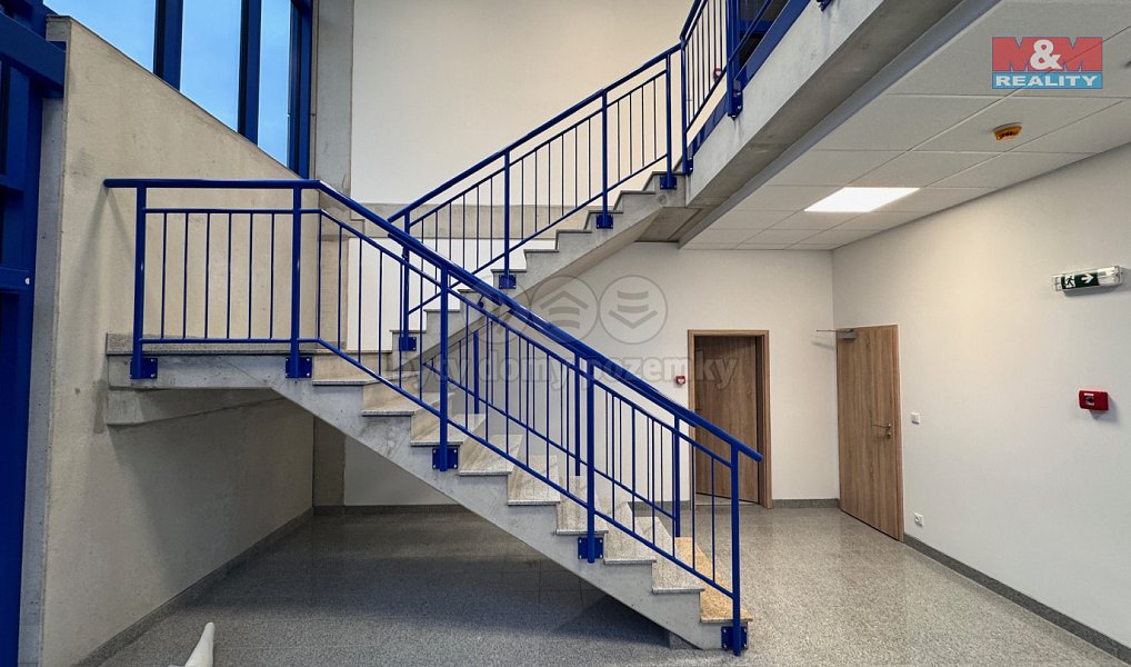 Pronájem skladovacích prostor 2 991 m², Ostrava – náhled fotky 8