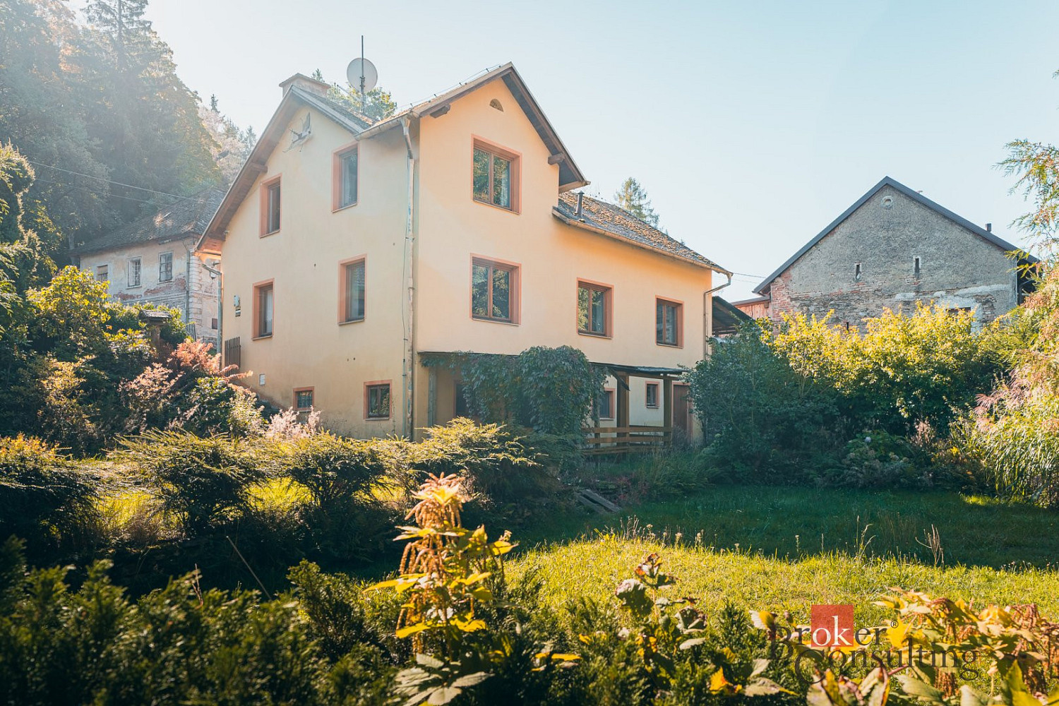 Prodej domu 223 m² s pozemkem 883 m²