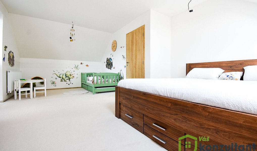 Prodej domu 155 m² s pozemkem 1 970 m², Otaslavice – náhled fotky 4