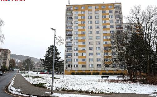 Prodej bytu 2+1 62 m², Stavbařů, Ústí nad Labem - Severní Terasa