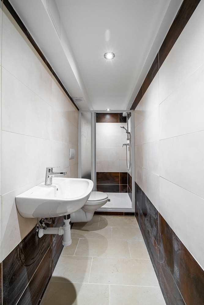 Pronájem kanceláře 43 m² – fotografie 4