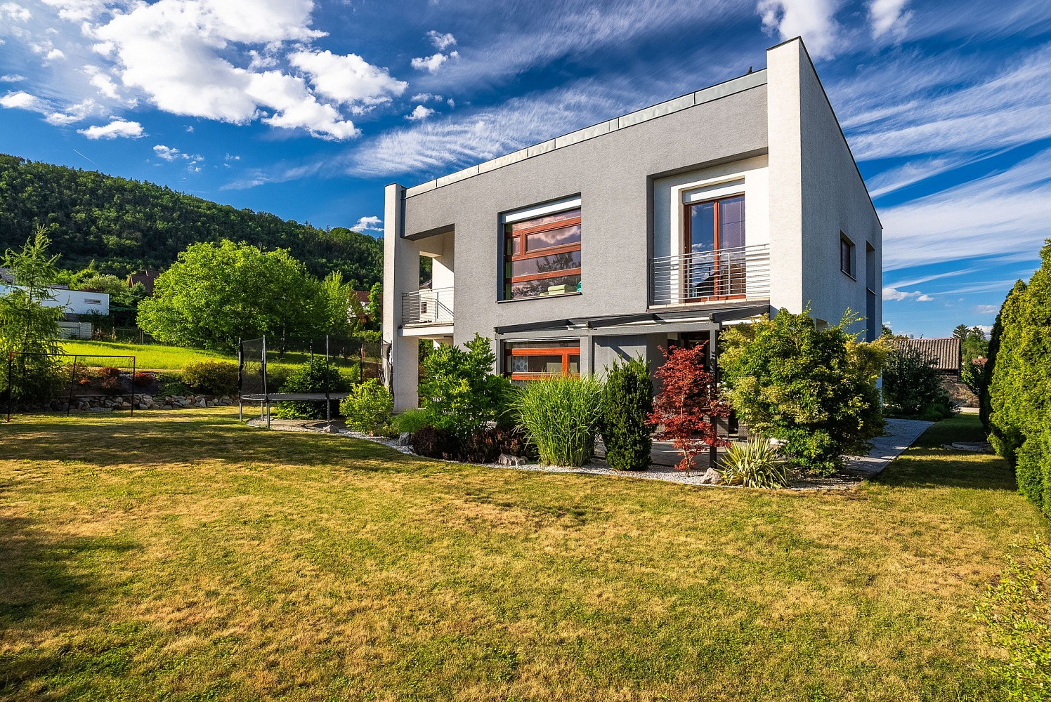 Prodej domu 246 m² s pozemkem 1 270 m²
