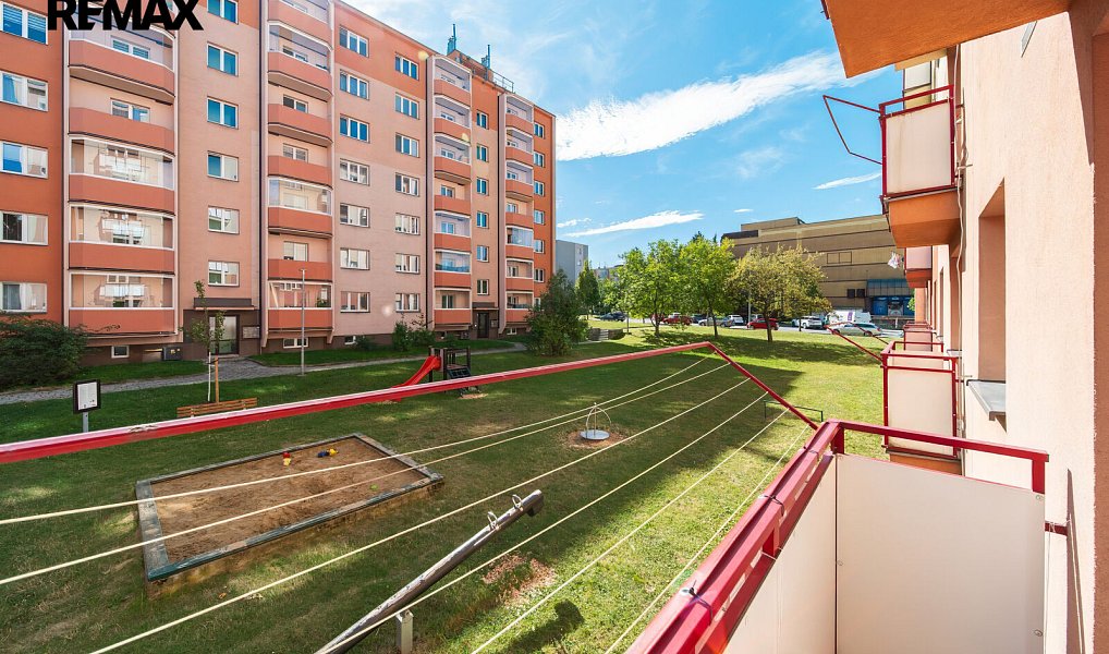 Prodej bytu 3+1 70 m², Třinec – náhled fotky 12