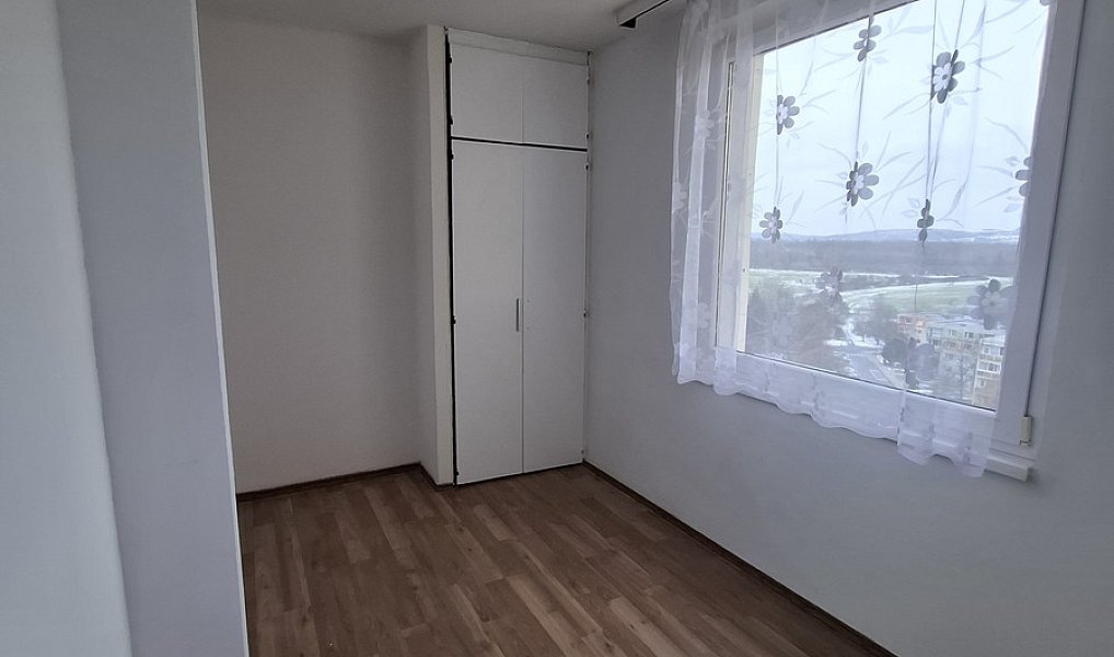 Pronájem bytu 2+1 61 m², Bílina – náhled fotky 3