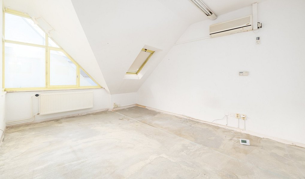 Pronájem kanceláře 179 m², Brno – náhled fotky 13