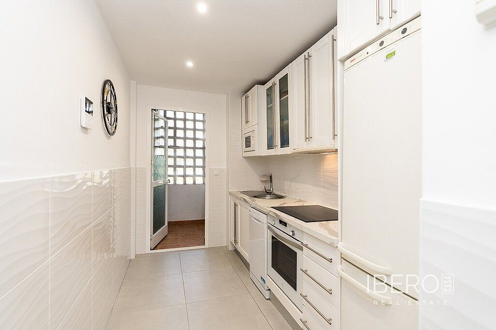 Piso 3+kk – Marbella, Barrio Alto - Vista 4