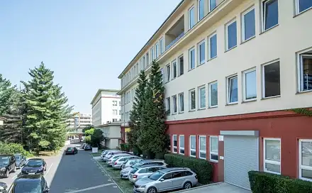 Pronájem skladovacích prostor 604 m², Počernická, Praha 10 - Malešice, okres Praha