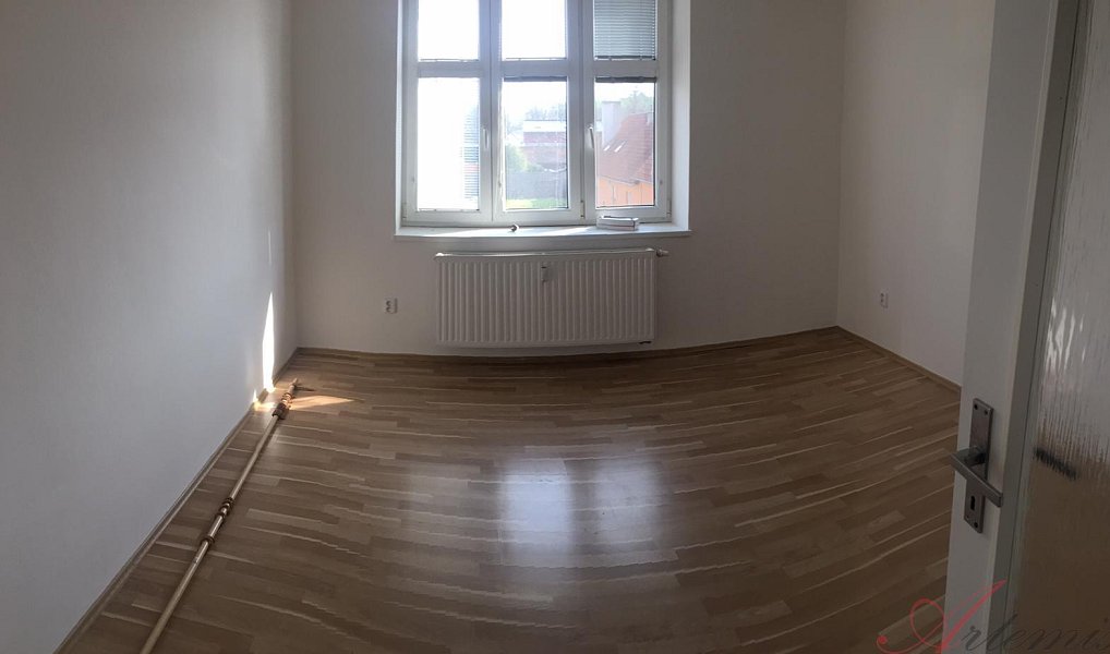 Pronájem bytu 2+kk 89 m², Kunín – náhled fotky 5