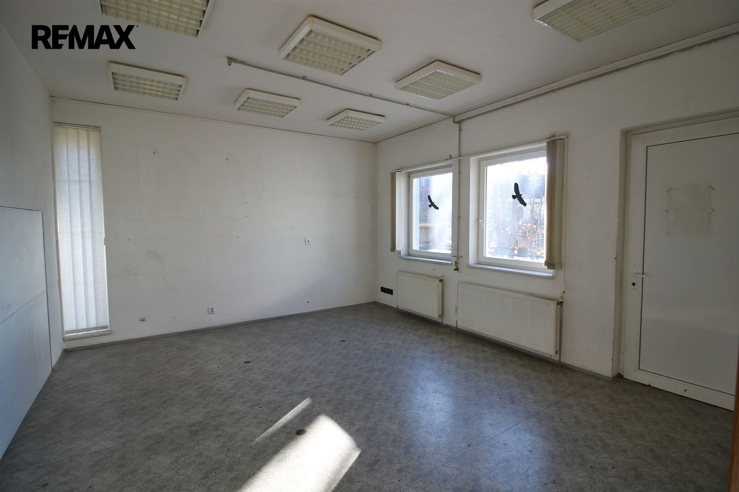 Prodej výrobních prostor 2 700 m² – fotografie 3