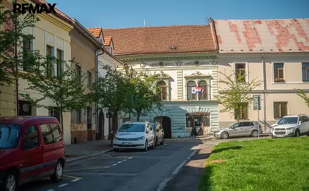 Prodej bytu 5+1 161 m², nám. Arnošta z Pardubic, Český Brod, okres Kolín