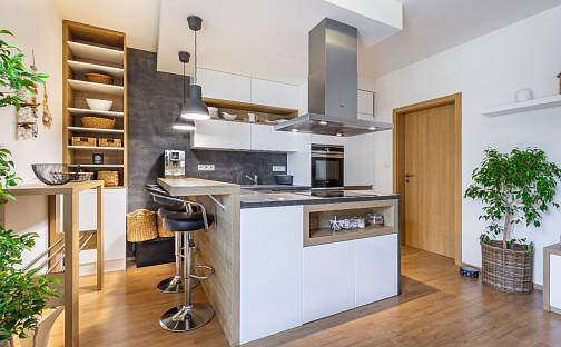 Pronájem bytu 2+kk 49 m², Žitná, Hostivice, okres Praha-západ