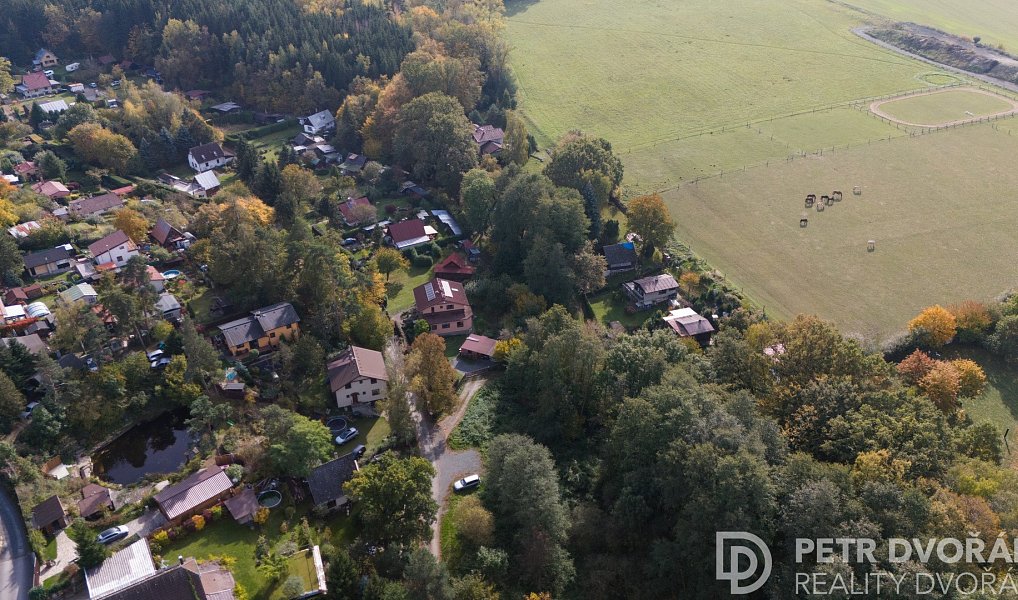 Prodej stavebního pozemku 470 m², Babice – náhled fotky 23