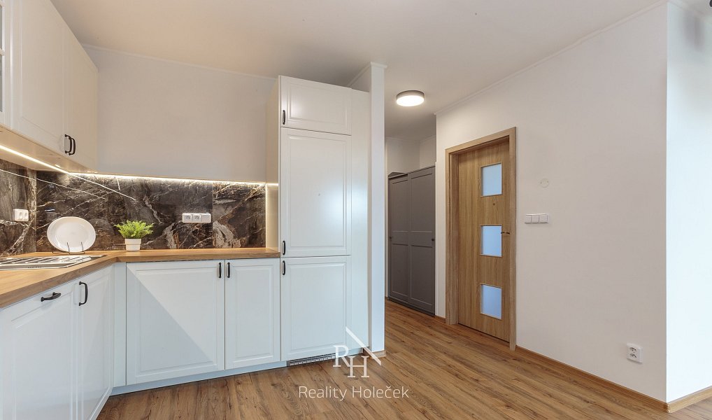 Pronájem domu 86 m² s pozemkem 500 m², Ruda – náhled fotky 4
