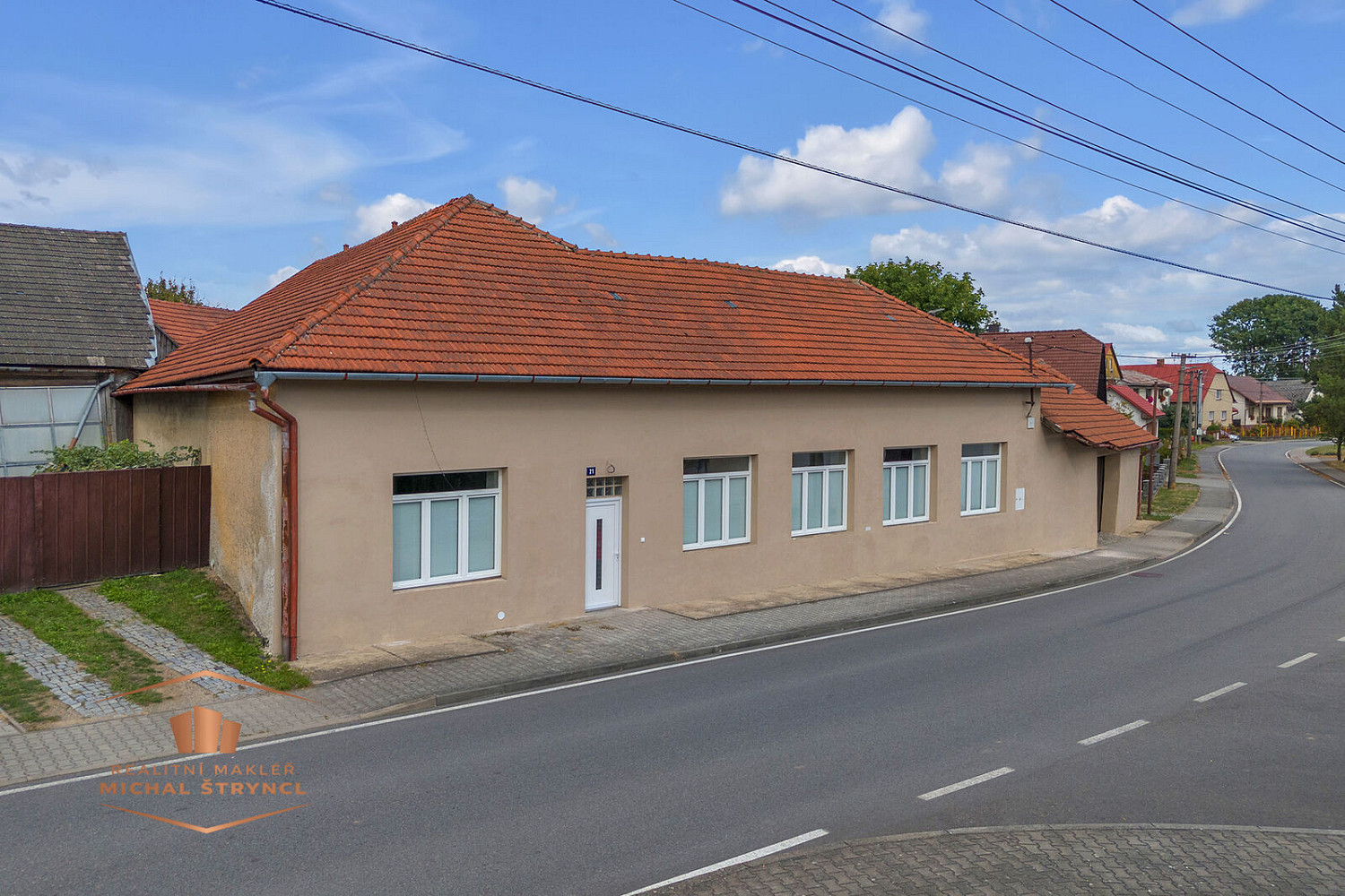 Prodej domu 200 m² s pozemkem 1 044 m²
