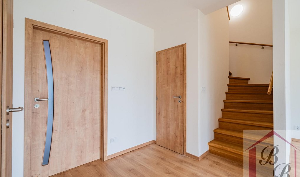 Prodej domu 154 m² s pozemkem 256 m², Mladá Boleslav – náhled fotky 9
