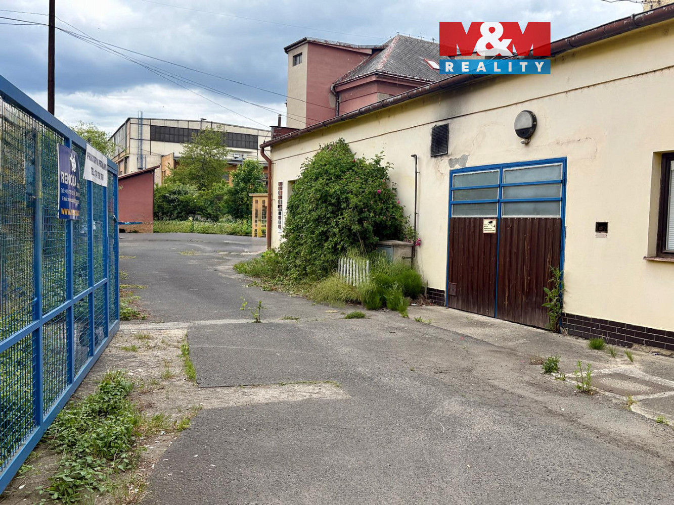 Pronájem obchodních prostor 81 m²