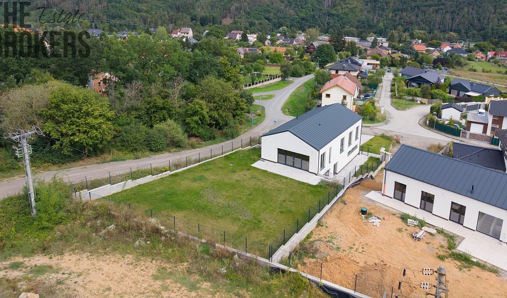 Prodej domu 306 m² s pozemkem 968 m², Chrustenice – náhled fotky 42