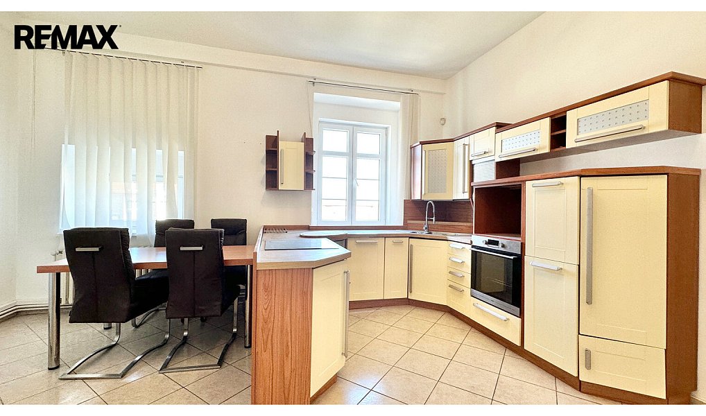 Prodej nájemního domu, činžáku 730 m², Teplice – náhled fotky 42