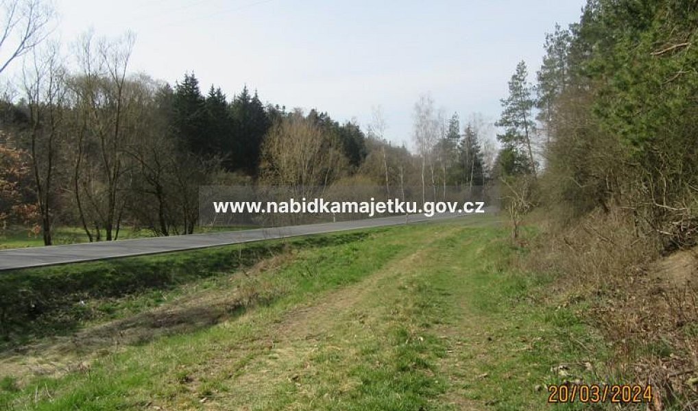 Prodej pozemku 2 519 m², Mlečice – náhled fotky 5