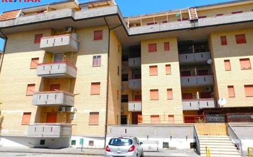 Prodej bytu 3+kk 52 m², Scalea, Provincie Cosenza, Itálie